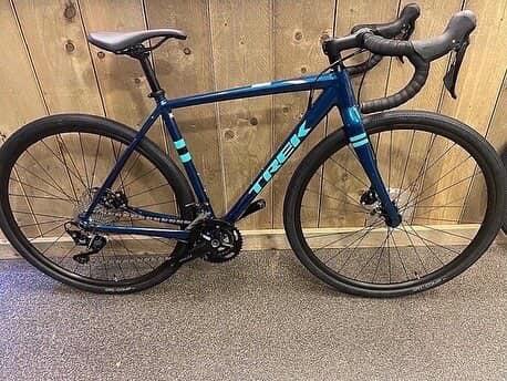 BikeFair | Trek Checkpoint ALR 4